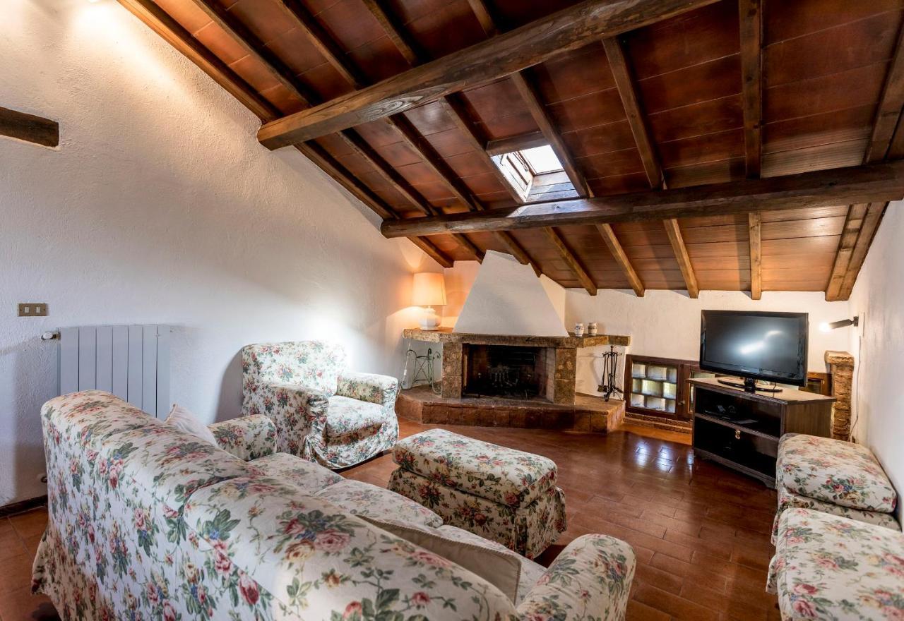 Borgo Il Poggiaccio Residenza D'Epoca Guest House Sovicille Exterior photo